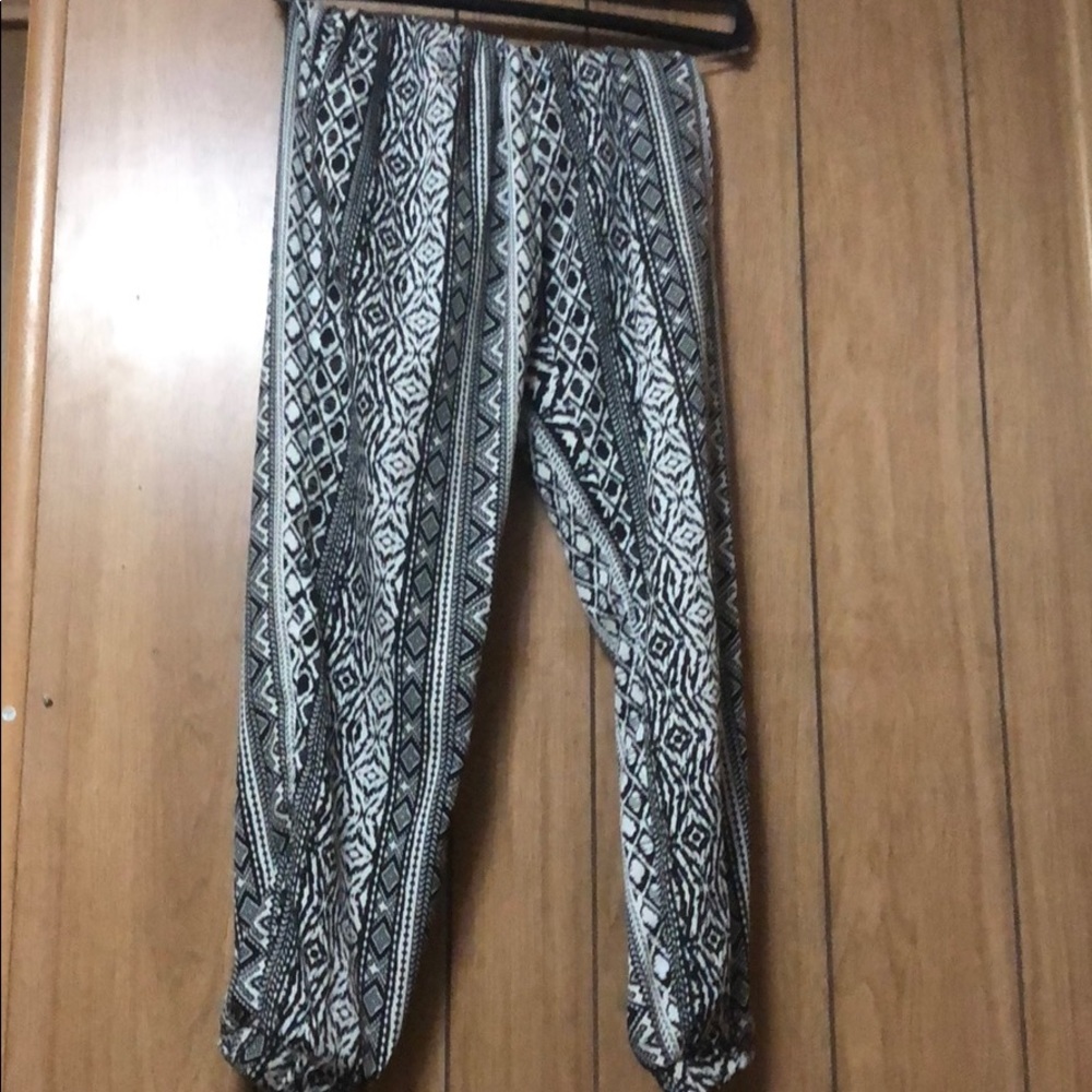 American Eagle Pants